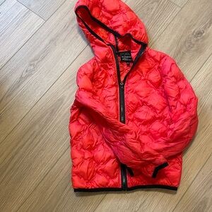 Kids elements athleisure wear, size M, good conditioning